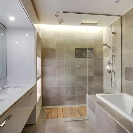 Appartamento Guestready - Lovely Family Getaway Near The Louvre Parigi